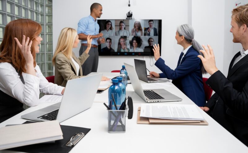 Marketing Formativo B2B: La Chiave per Aprire Contatti e Coinvolgere Partner Strategici