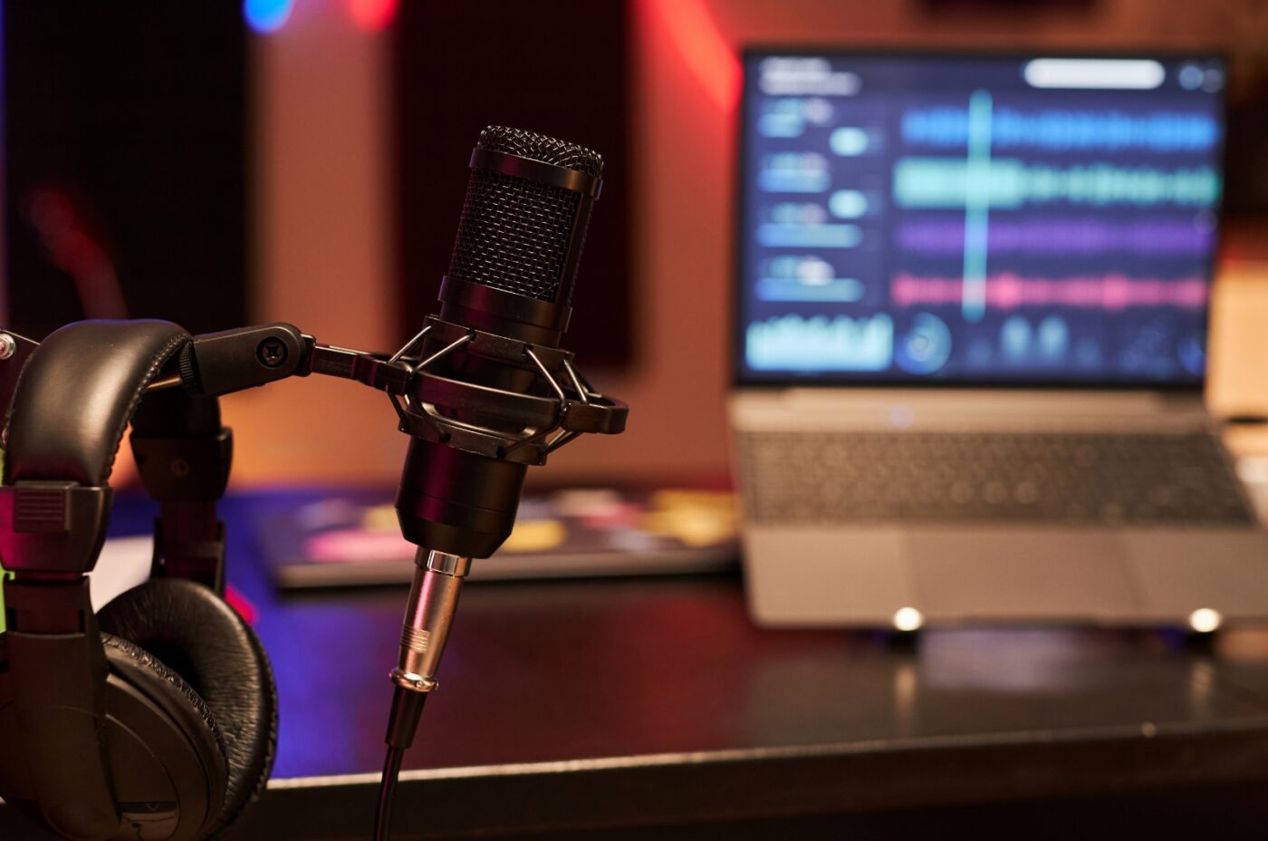 Ascolta l’Overwiew audio sui servizi di B Cross